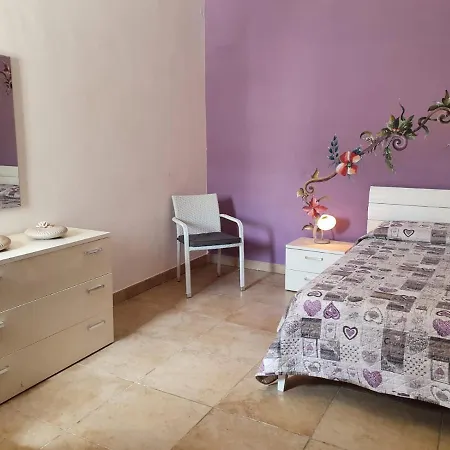 Glamour Sant Isidoro (Apulia)