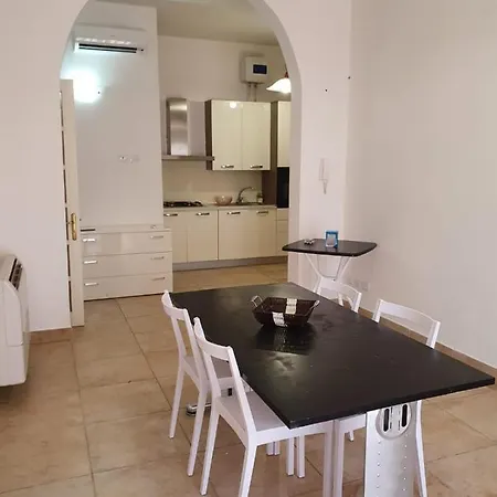 Glamour Apartment